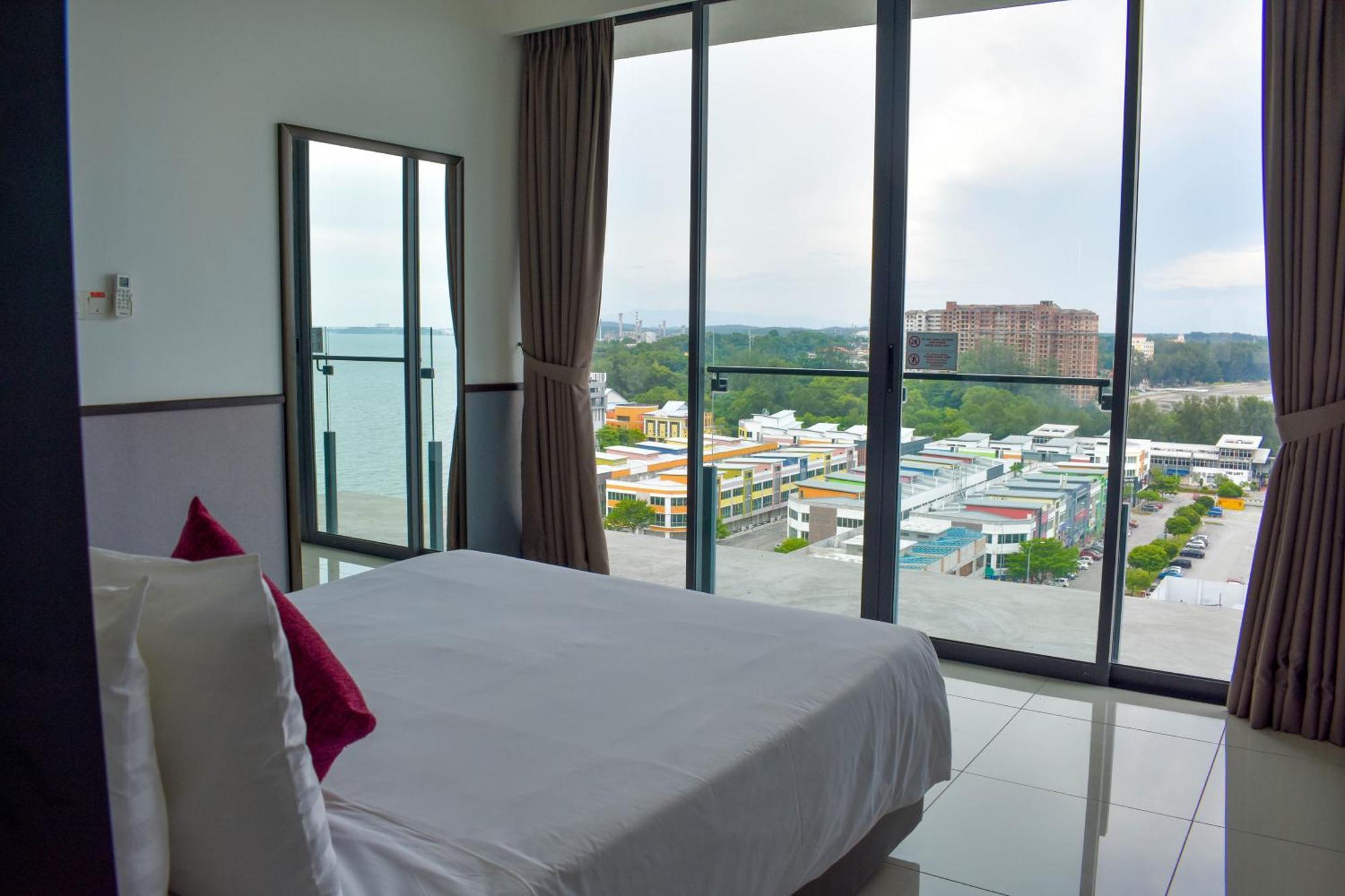 D'Wharf Hotel & Serviced Residence Port Dickson Exterior photo